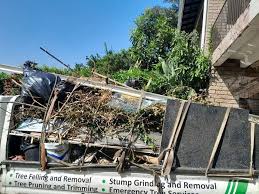 Best Commercial Junk Removal  in Newport, VT